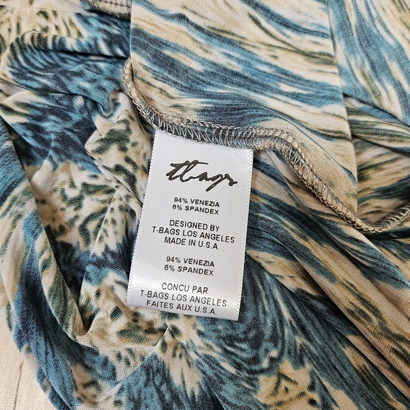 T-bags Los Angeles Asymmetrical Abstract Design Bat Wing Dress Size S - Picture 8 of 9